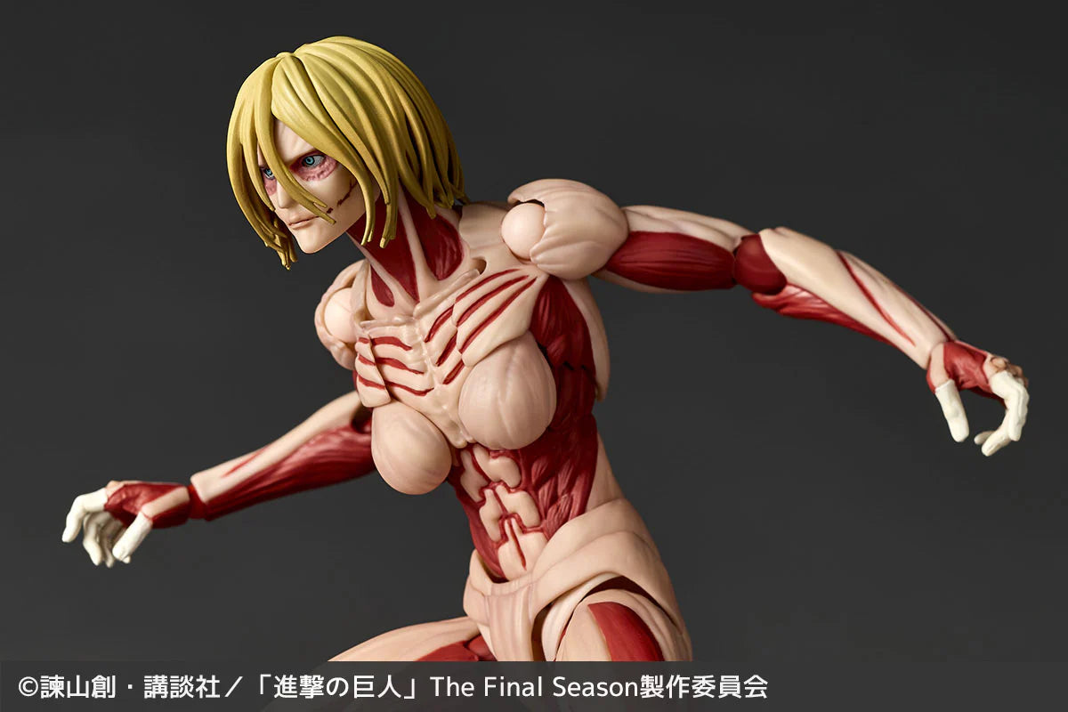 Revoltech Amazing Yamaguchi Attack on Titan Female Titan