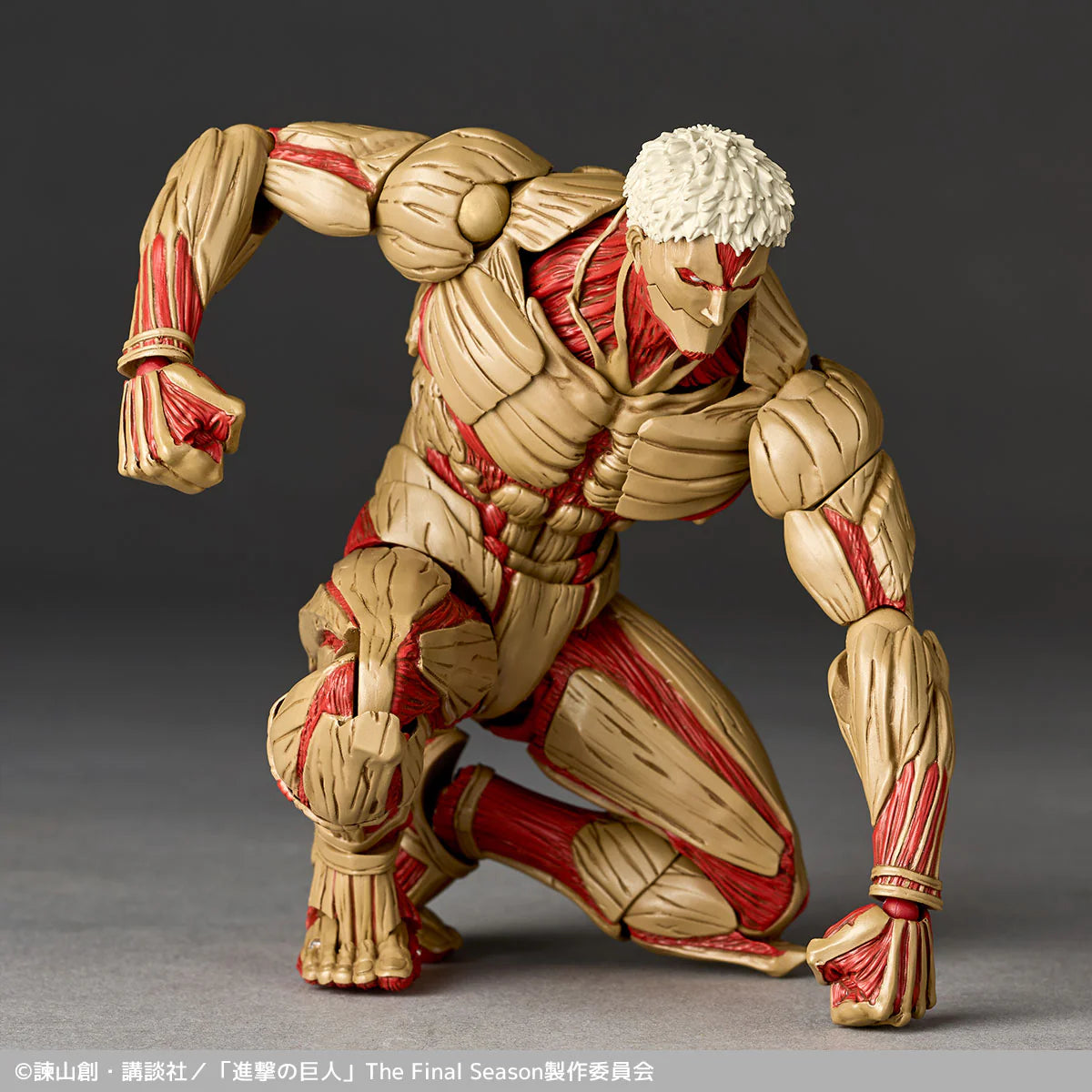 Revoltech Amazing Yamaguchi Attack on Titan Armor Titan