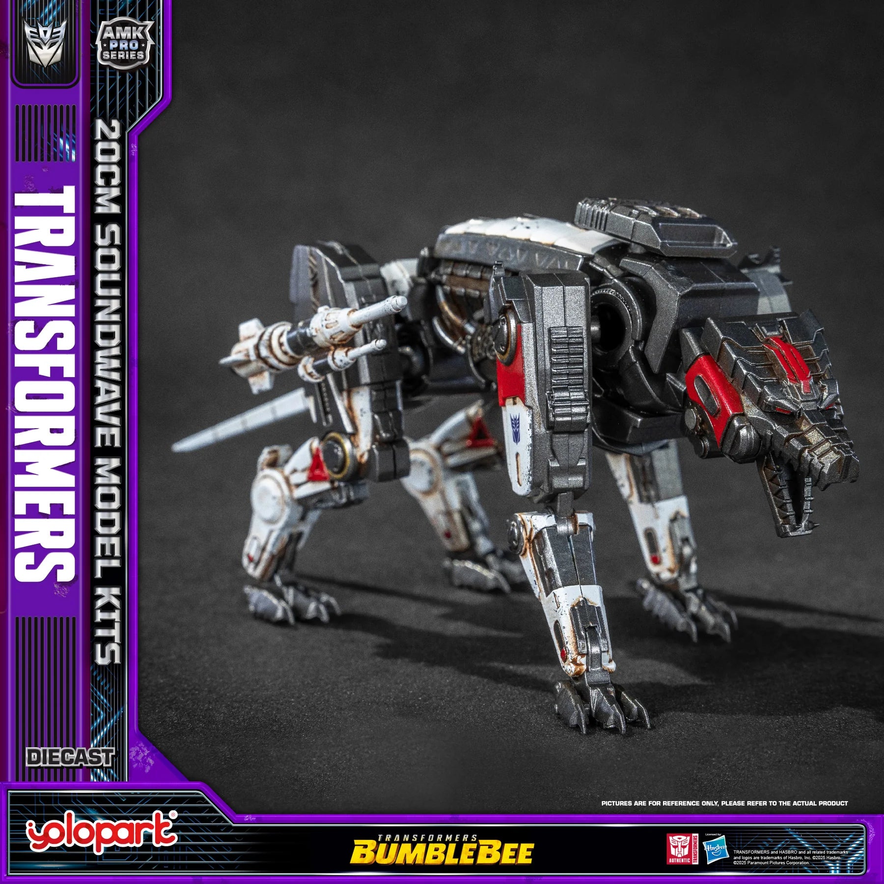 Yolopark AMK PRO Series Transformers: Bumblebee Soundwave Model Kit 20cm