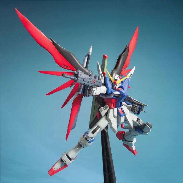 Bandai MG 1/100 Destiny Gundam