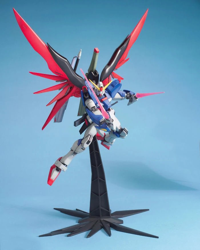 Bandai MG 1/100 Destiny Gundam