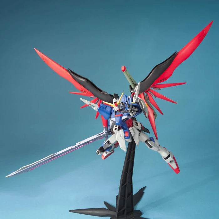 Bandai MG 1/100 Destiny Gundam