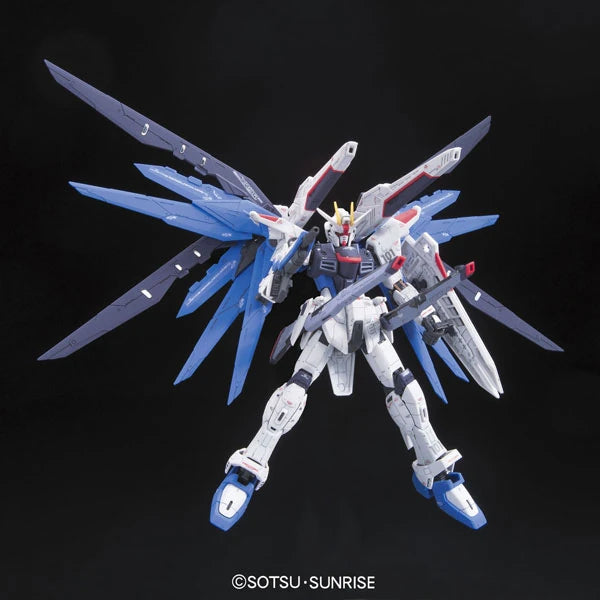 Bandai - RG 1/144 ZGMF-X10A Freedom