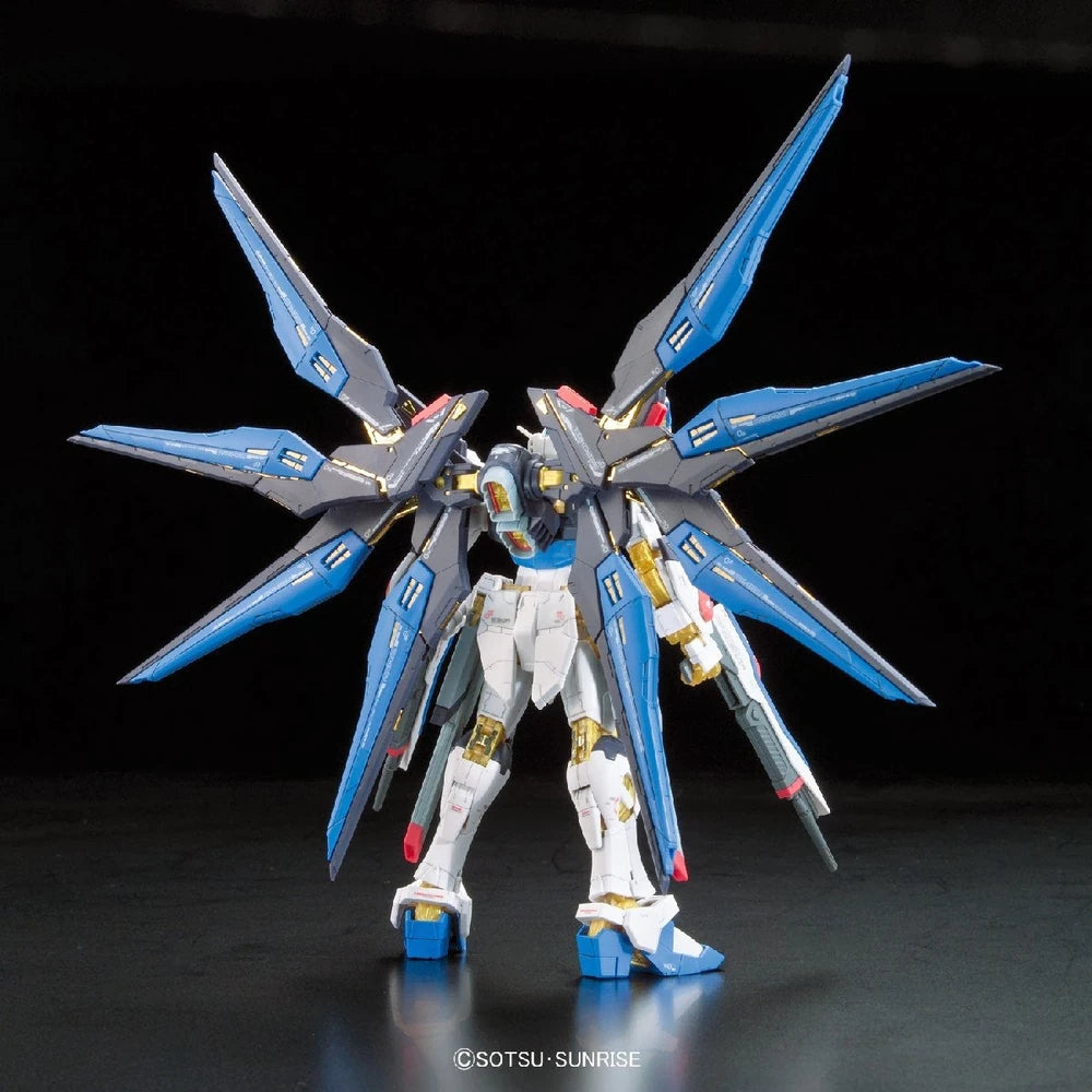 Bandai RG 1/144 Strike Freedom Gundam model kit (ZGMF-X20A)