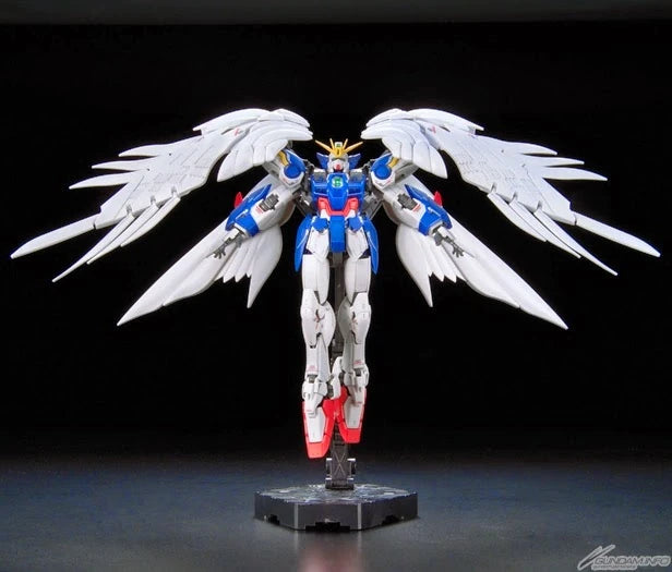 Bandai - RG 1/144 XXXG-00W0 Wing Gundam Zero EW