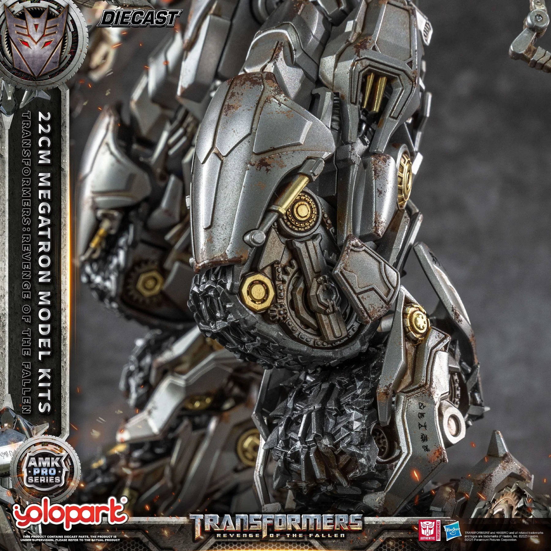 Yolopark AMK PRO Series Transformers: Revenge of the Fallen Megatron Model Kit 22cm