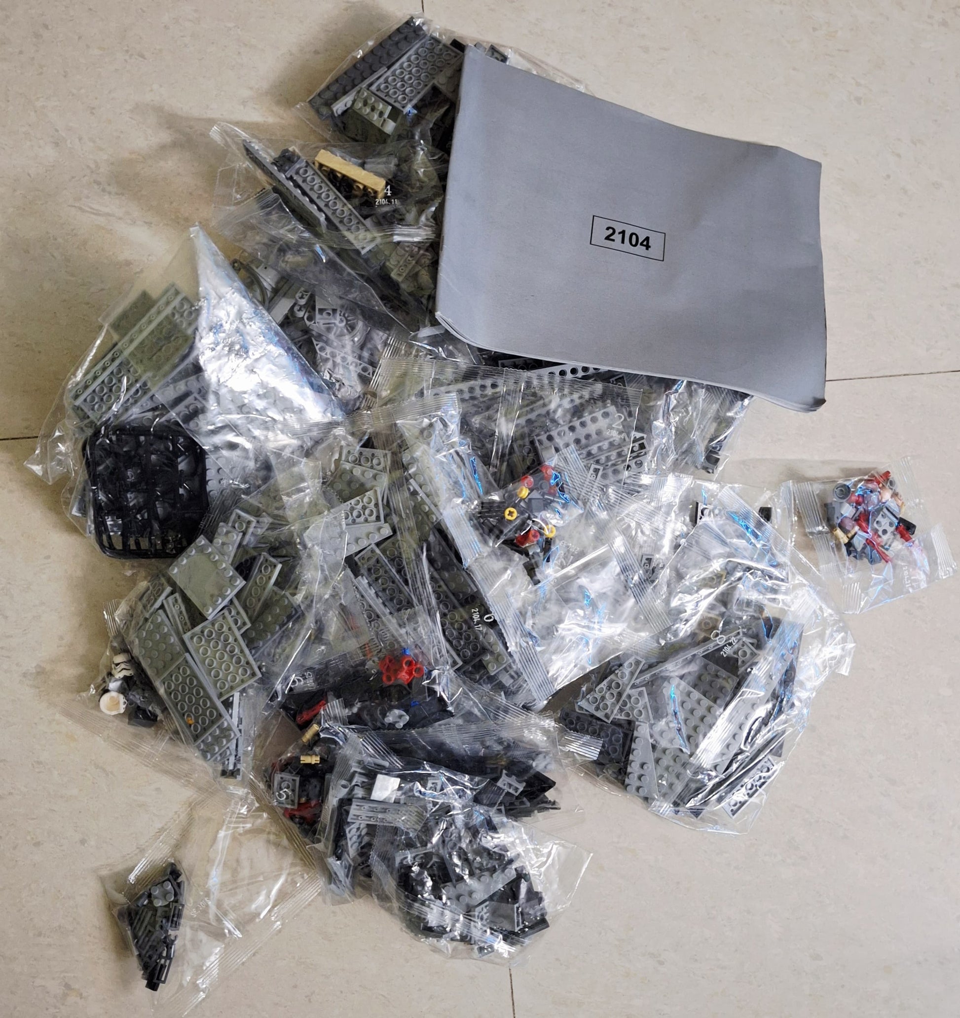 MOC Set No. 75055 Imperial Star Destroyer (Total Pieces - 1391)