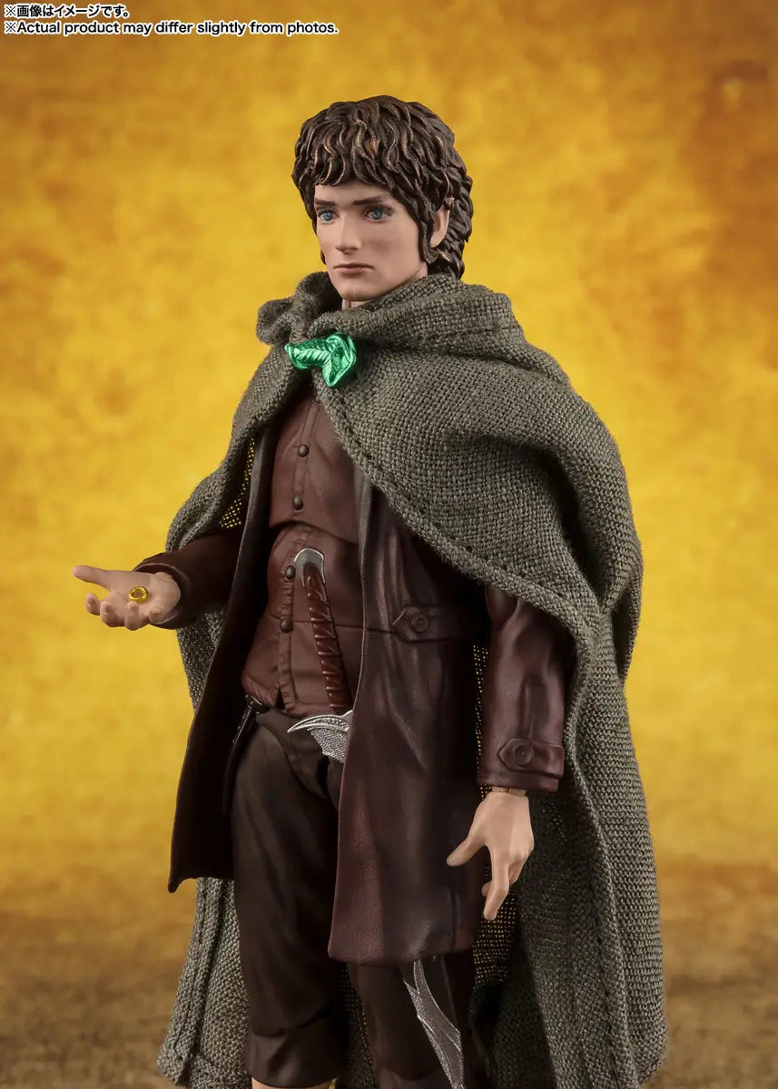 S.H.Figuarts Frodo Baggins & Gollum (The Lord of the Rings: The Fellowship of the Ring)