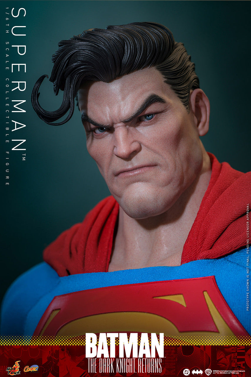Hot Toys 1/6 Frank Miller's Superman Figure